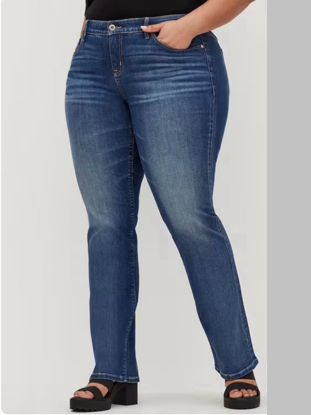 Torrid Perfect Slim Boot Vintage Stretch Mid-Rise Bootcut Jeans Size 18